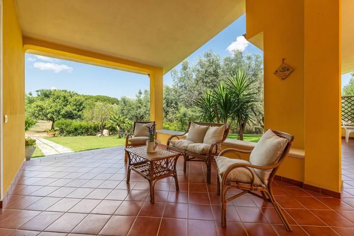 Villa for 4 people, with garden - 1