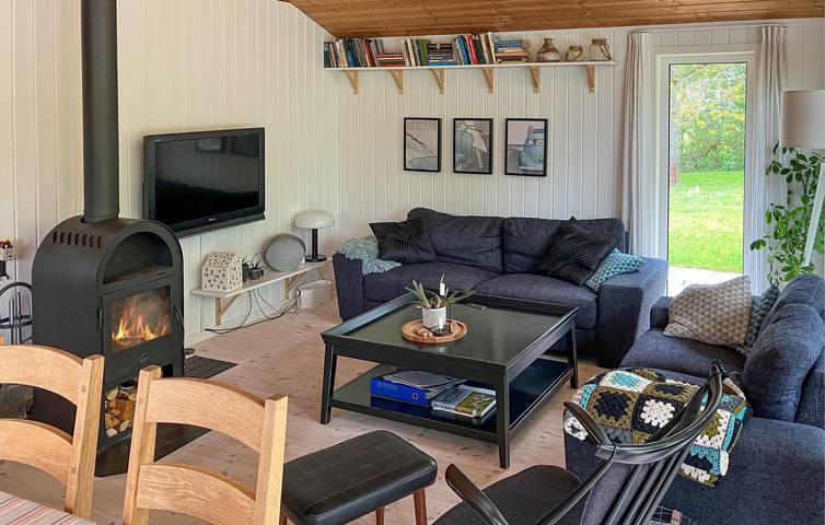 Ferienhaus für 8 Personen mit Whirlpool in Hvalpsund, Farsø