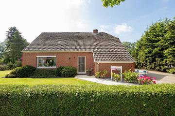 Ferienhaus für 5 Personen, mit Garten und Terrasse in Hesel