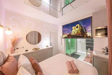 Gîte pour 2 personnes, avec sauna et balcon à Les Pavillons-sous-Bois
