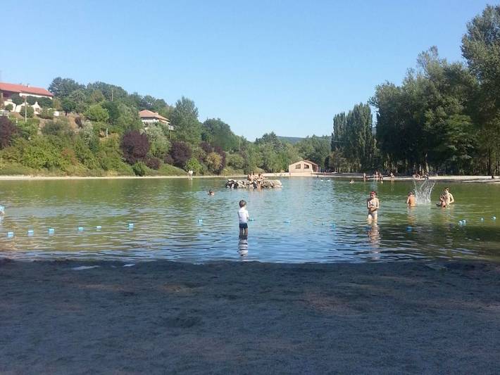 Location de vacances pour 6 personnes, avec vue et terrasse à Camarès - 4