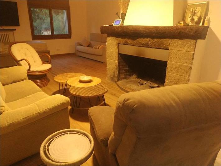 Casa rural para 3 personas, con Terraza y Jardín además de Piscina y Vistas en Madremaña