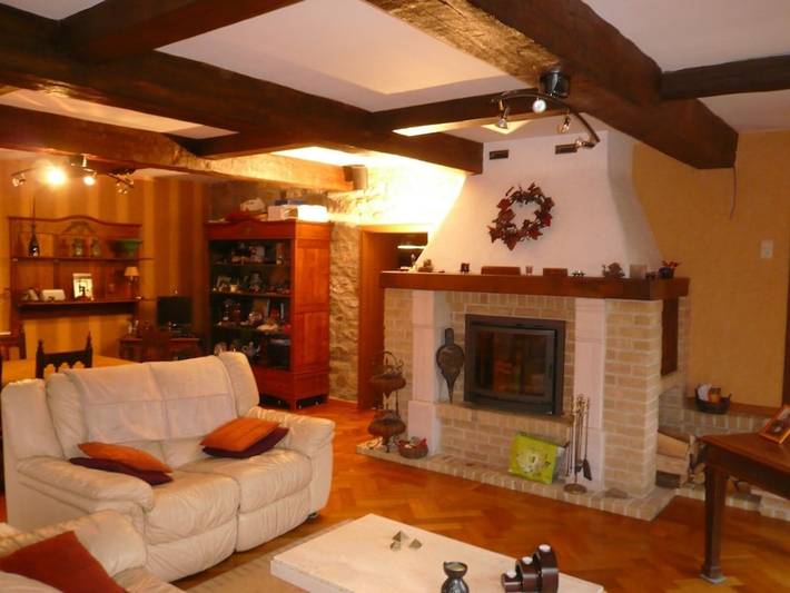 Location de vacances pour 9 personnes, avec terrasse et piscine à Theux - 4