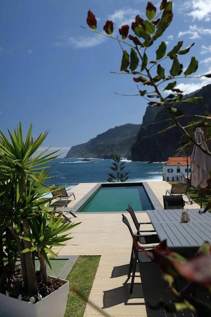 Villa für 6 Personen, mit Pool und Terrasse sowie Garten auf Madeira