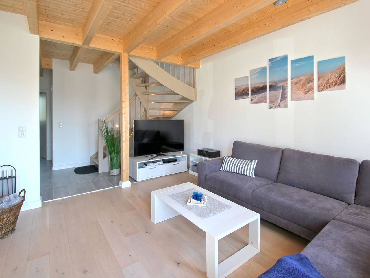 Fhaus Mantjemantje - Ferienhaus mit Meerblick, Terrasse und eigener Sauna - Ferienhaus Mantjemantje in Gager, Mönchgut