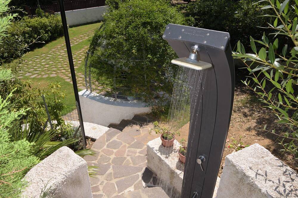 Villa at the \"Mountain - Sea - Lake\" in Torre Paola Sabaudia in Sabaudia, Agro Pontino