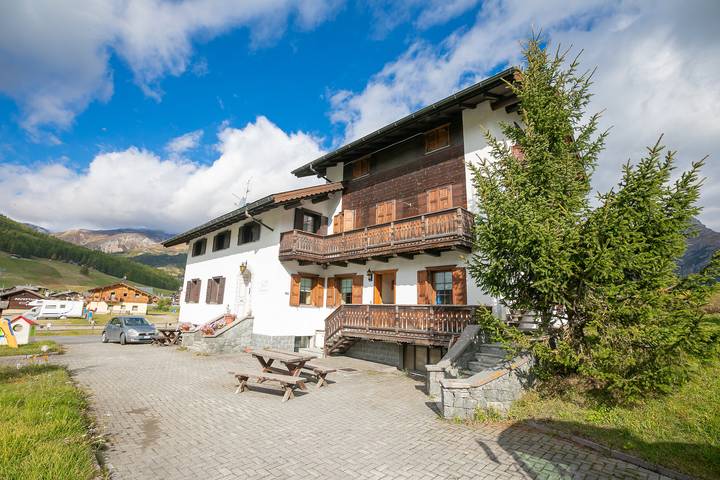 Casale per 6 persone, con balcone in Valtellina