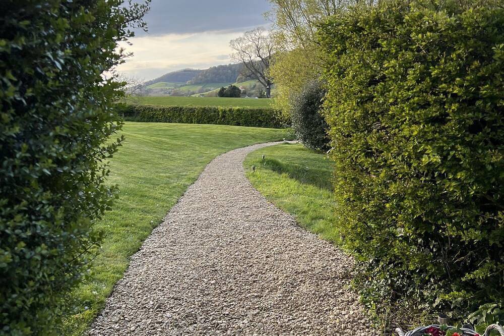 Una propiedad con cocina de un dormitorio en un entorno idílico valle. in Stroud, Gloucestershire