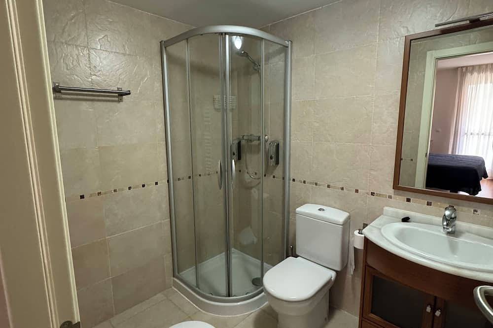 Apartamento entero, Margas Golf Apartment in Sabiñánigo, Pirineo Aragonés
