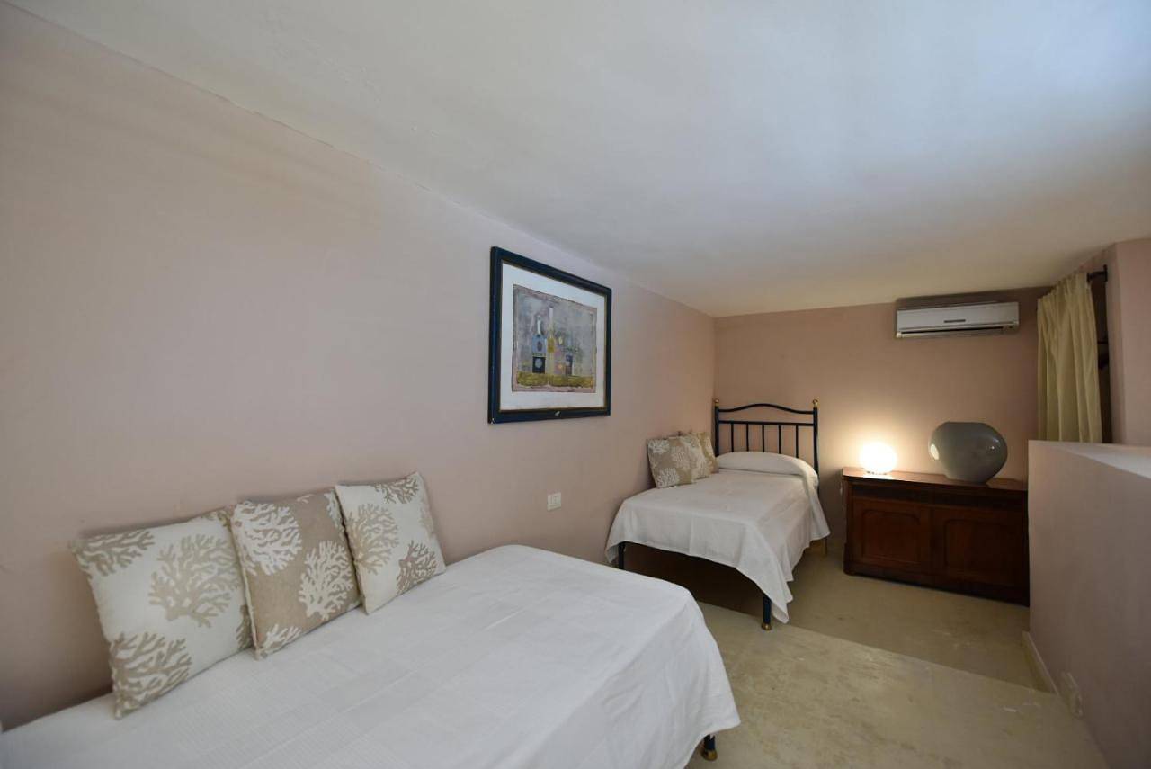 Two-Bedroom Villa in Gallipoli, Golfo di Taranto