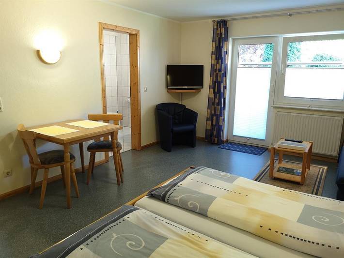 Ferienwohnung für 2 Personen, mit Terrasse und Garten in Cochem-Zell - 3