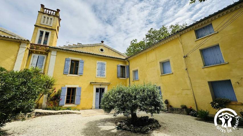 Gîte pour 14 personnes, avec terrasse et piscine ainsi que sauna et jacuzzi à Sallèles-d'Aude - 2
