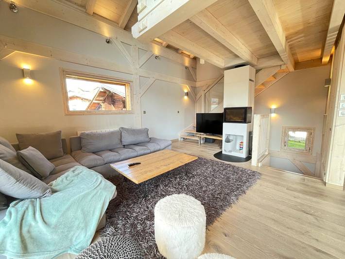 Gîte pour 10 personnes dans Office De Tourisme De Notre Dame De Bellecombe - 2