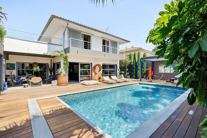 Ferienhaus für 8 Personen, mit Garten und Balkon