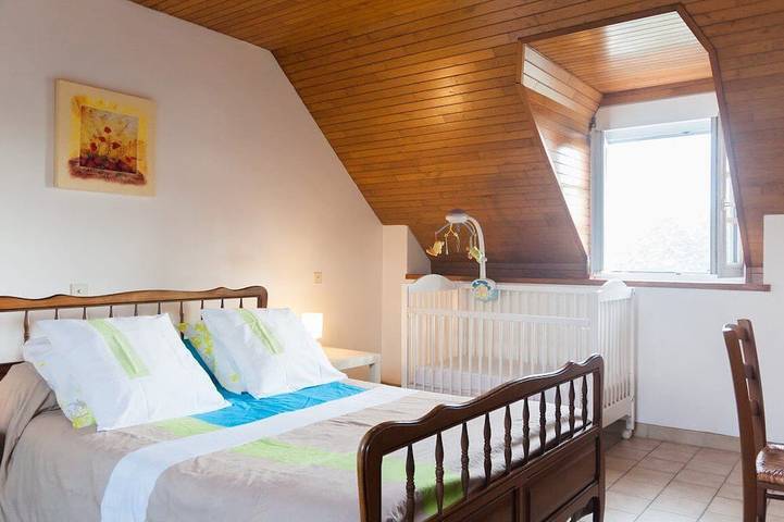 Location de vacances pour 8 personnes, avec Terrasse et Jardin à Querrien - 2