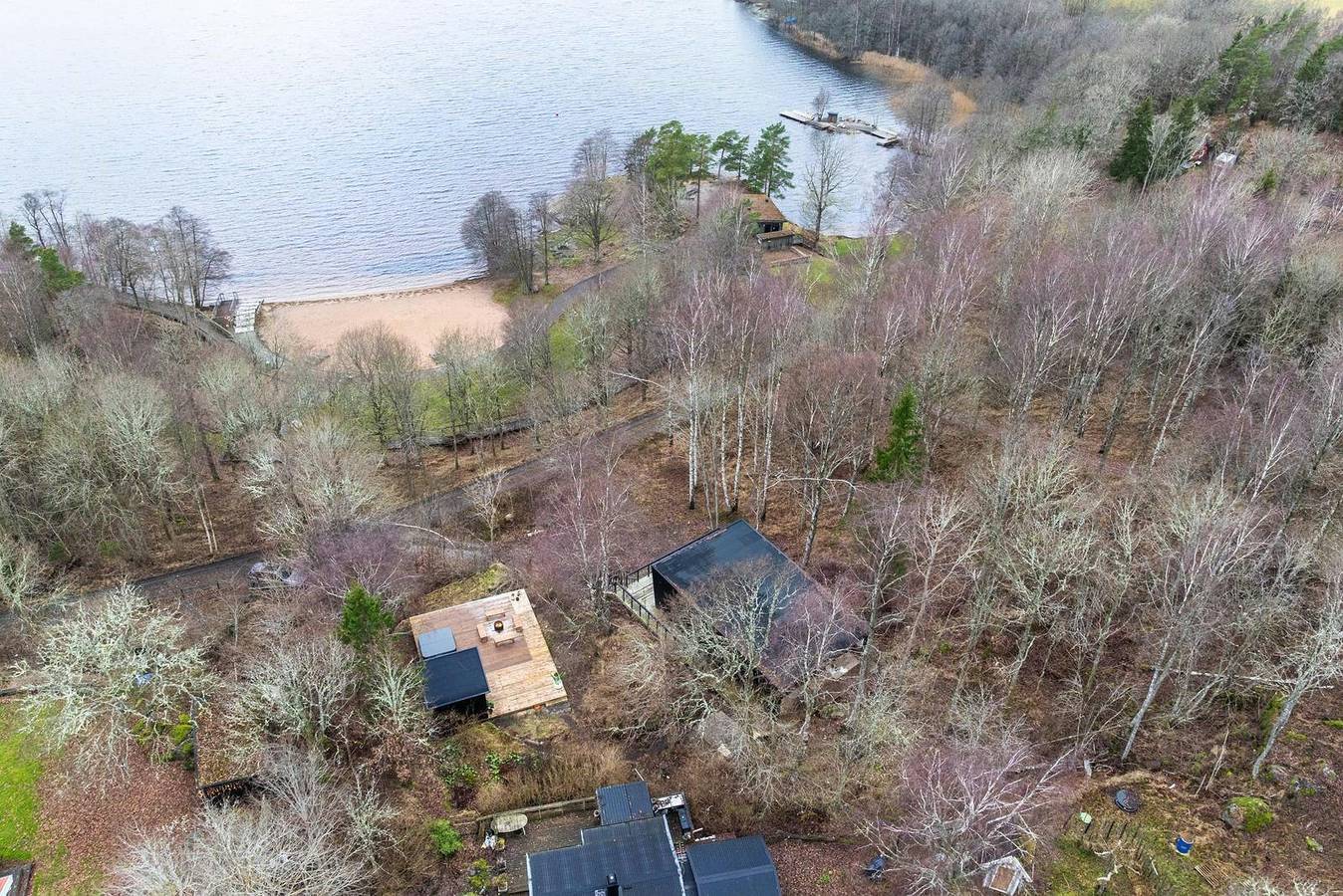 Moderne Waldvilla mit Meerblick und Sauna in Trollhättan, Vänern