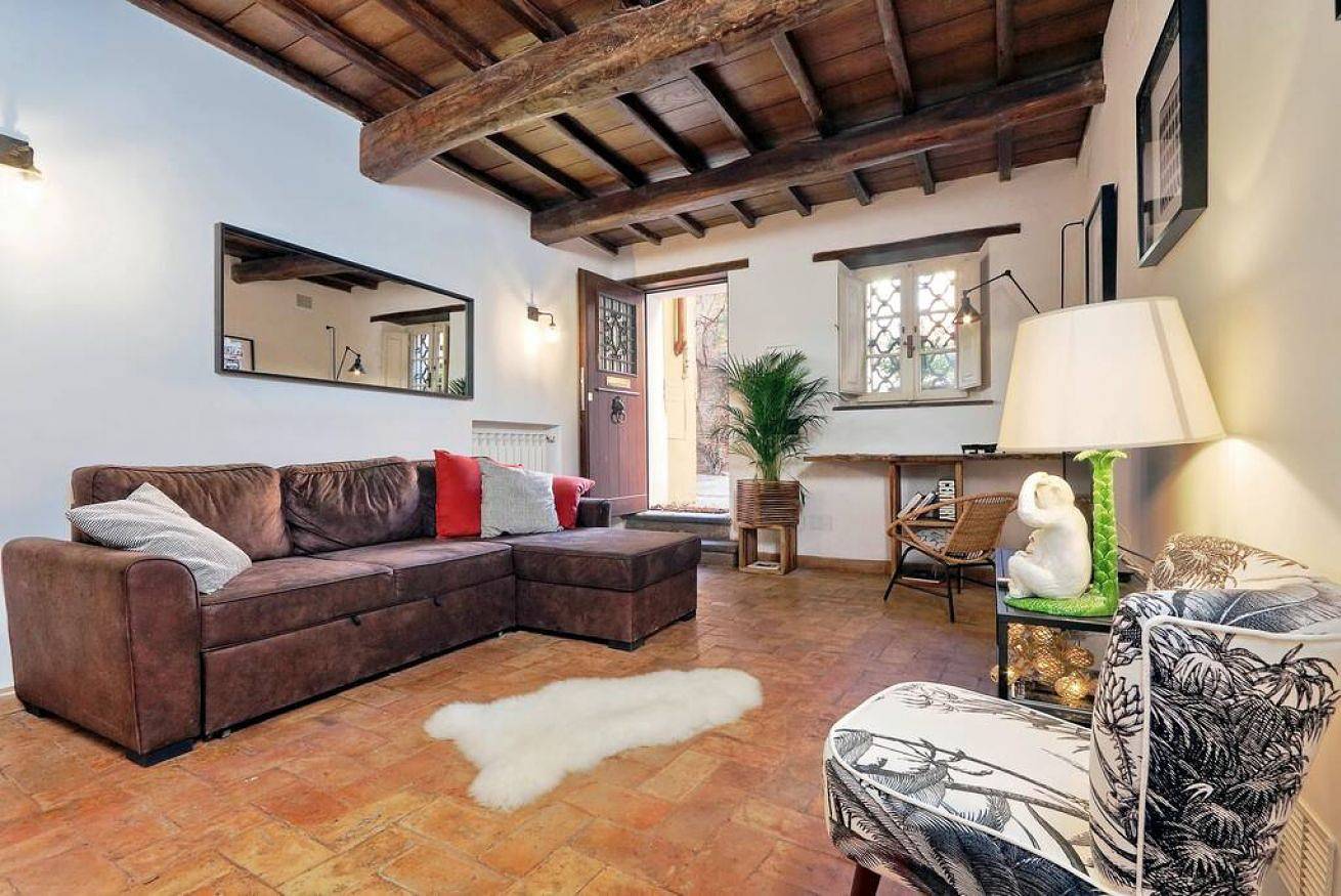 Ganze Wohnung, Ferienwohnung für 6 Personen mit Balkon/Terrasse in Trastevere, Rom