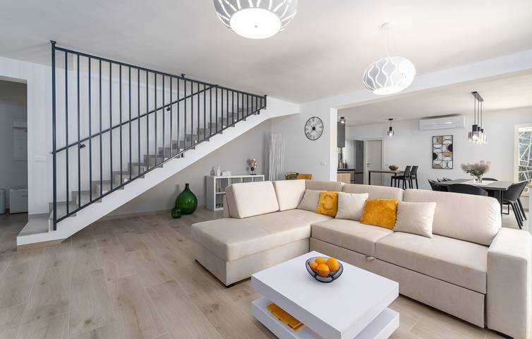 Villa für 8 Personen, mit Garten und Pool in Tar-Vabriga - 2