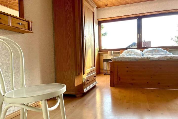 Ferienwohnung für 12 Personen, mit Balkon in Gorxheimertal