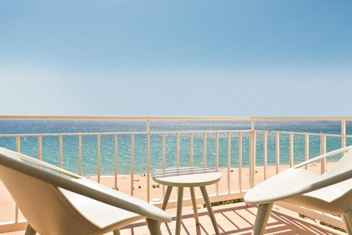 Village para 3 personas, con Balcón además de Terraza y Vistas en la Costa Brava