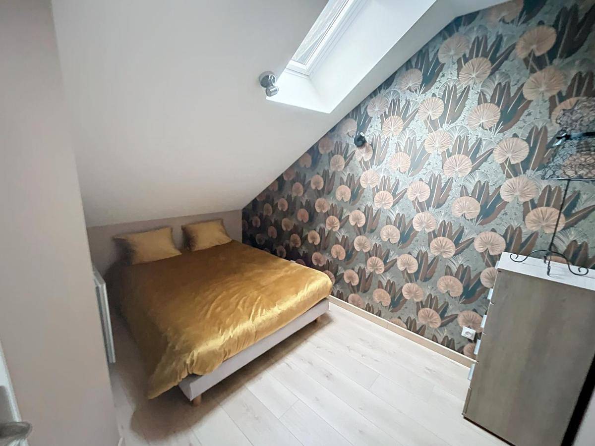 Appartement entier, Two-Bedroom Apartment in Chaumont, Haute-Marne