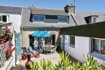 Location de vacances pour 4 personnes, avec terrasse et jardin dans Plage de Grève Blanche (Guilvinec)