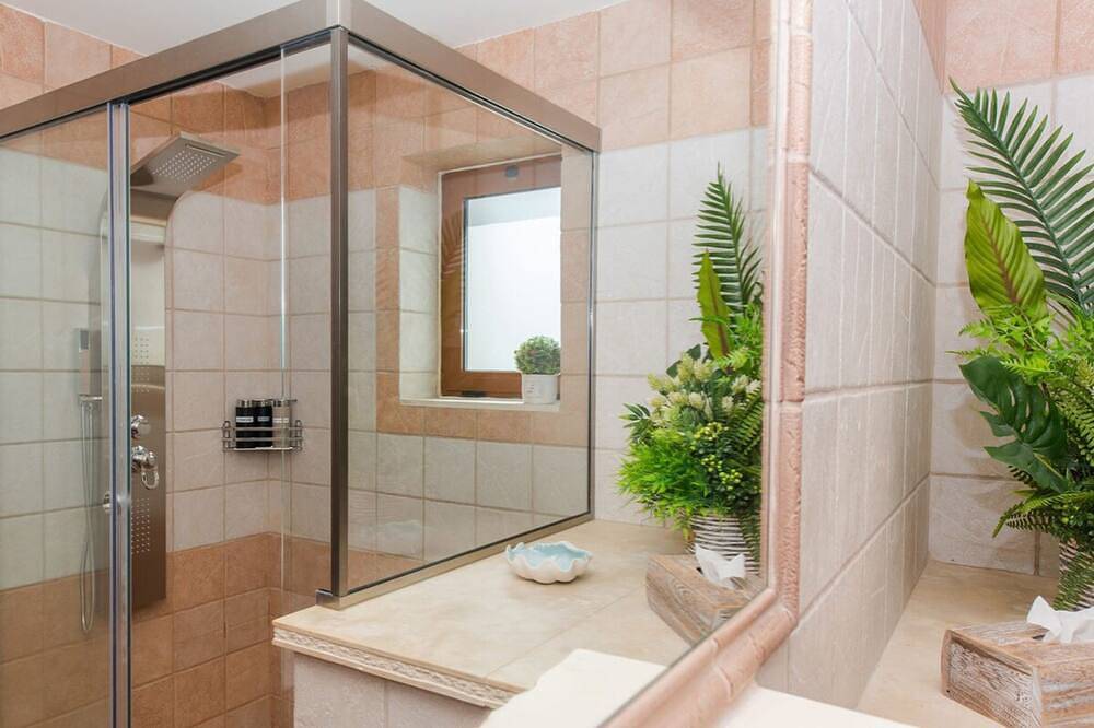 Ydria Villa A With Pool in Iraklio-Heraklion en omgeving