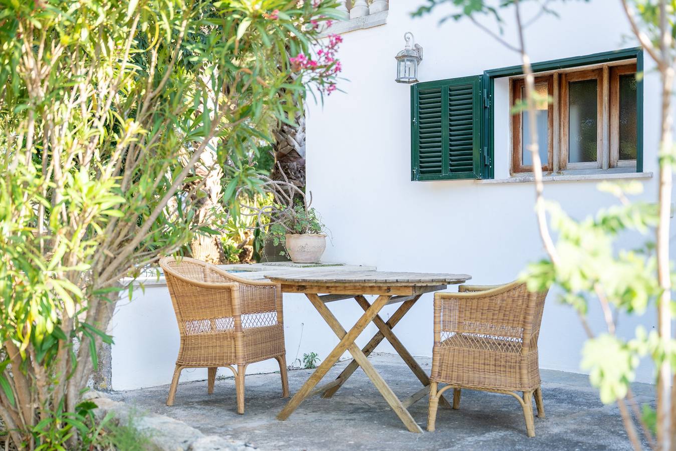 Villa Marilen near Can Picafort Beach with Mountain Views, Wi-Fi and A/C in Santa Margalida, North Majorca