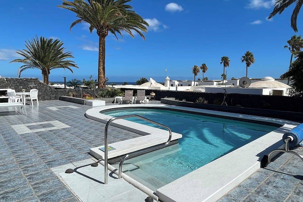 Magnífico chalet independiente, 100% privacidad y vistas al mar. in Puerto del Carmen, Tías