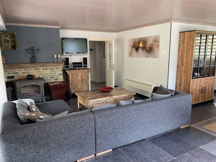 Location de vacances pour 7 personnes, avec terrasse et sauna, animaux acceptés à Houffalize - 2