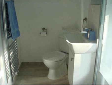 Location de vacances pour 4 personnes, avec terrasse et jardin, animaux acceptés à Kerien - 4