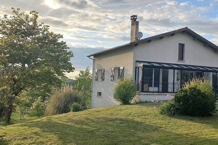 Gîte pour 8 personnes à Vazerac