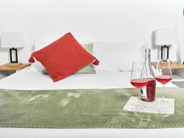 Hôtel pour 2 personnes, avec jardin à Saguenay