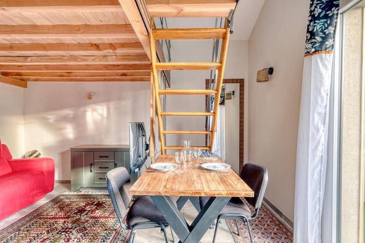 Gîte pour 2 personnes, avec terrasse à Meximieux - 4