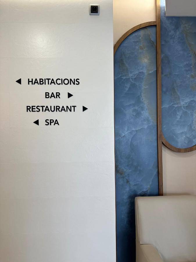 Hotel Acacias Suites & Spa in Central Lloret de Mar, Lloret de Mar