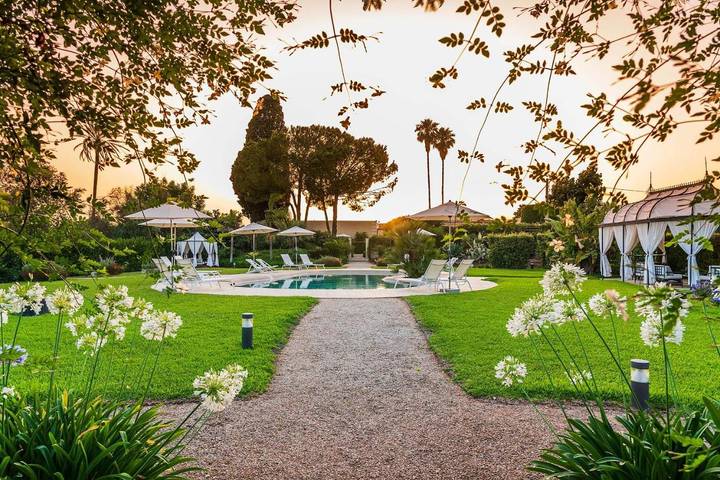 Ferienanlage für 3 Personen, mit Garten und Ausblick sowie Pool, mit Haustier auf Sizilien