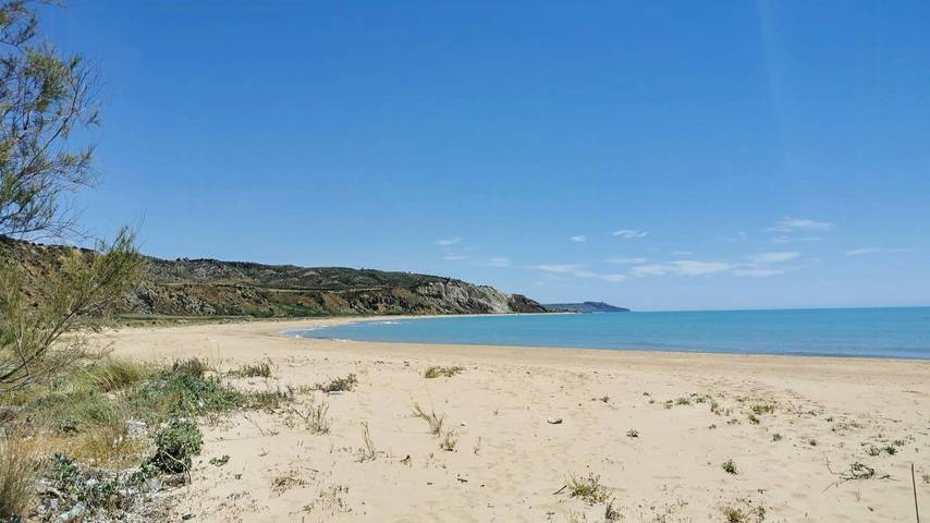 Location de vacances pour 6 personnes, avec jardin et terrasse, animaux acceptés à Siculiana - 2