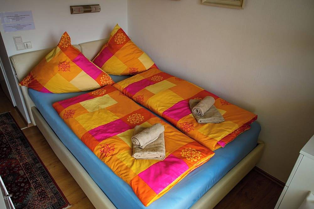 Entire apartment, Im Herrenhaus in Baden-Baden, Northern Black Forest