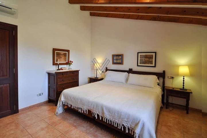 Casa Antonio: Landhauscharme mit Pool in Búger, Mallorca Inselmitte