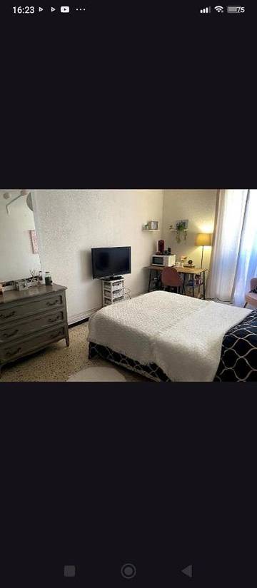 Gîte pour 2 personnes, avec vue et balcon à Saint-Victoret