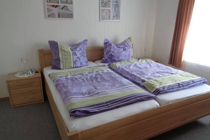 Ferienwohnung für 4 Personen, mit Garten in Marienhafe - 2