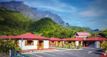 Cottage pour 4 personnes, avec vue et jardin à Hell-Bourg
