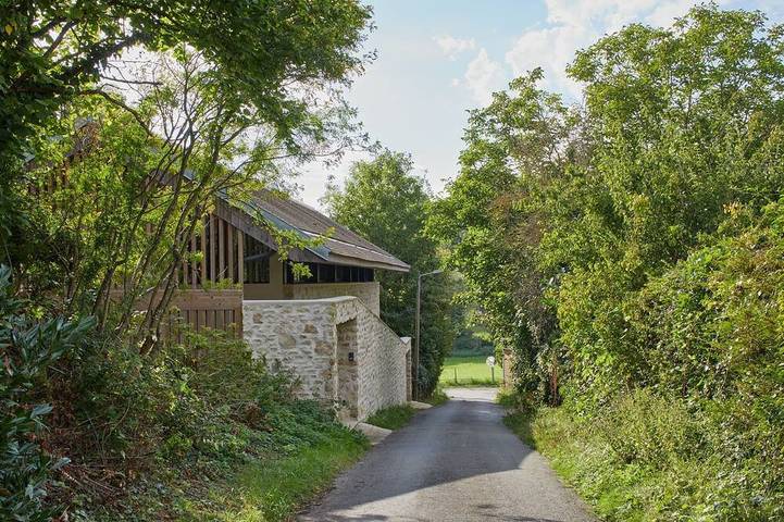 Gîte pour 8 personnes, avec jardin à Villers-en-Arthies
