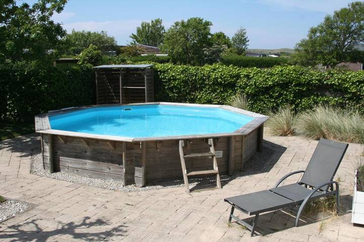 Ferienhaus für 6 Personen, mit Terrasse und Pool