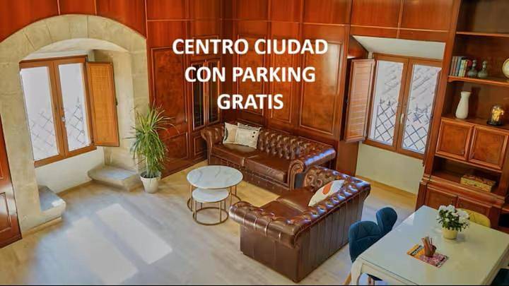 Apartamento de vacaciones para 9 personas, con vistas y terraza, Se admiten mascotas - 1