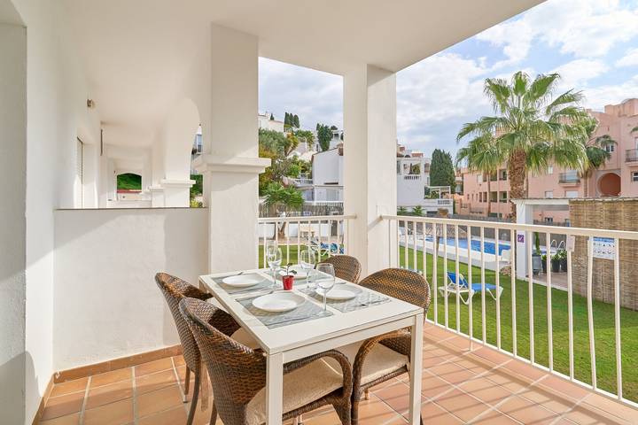 Appart’hôtel pour 5 personnes, avec balcon et jardin, animaux acceptés à Nerja