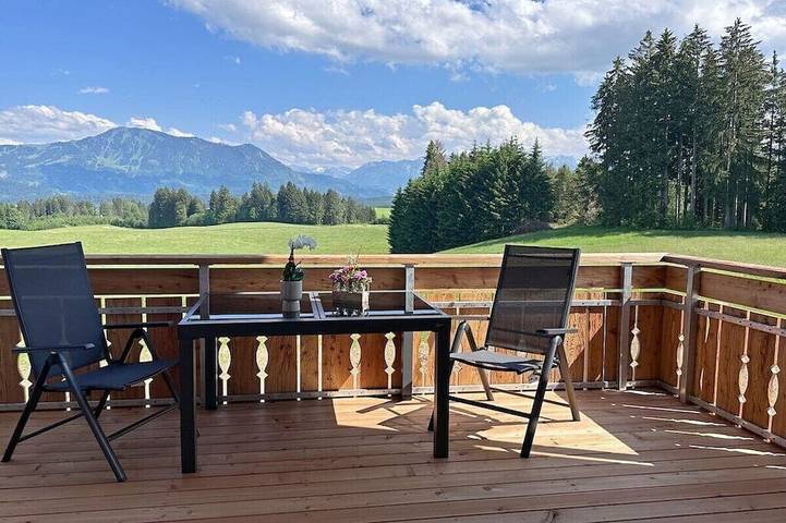 Ferienhaus für 4 Personen, mit Terrasse in Immenstadt