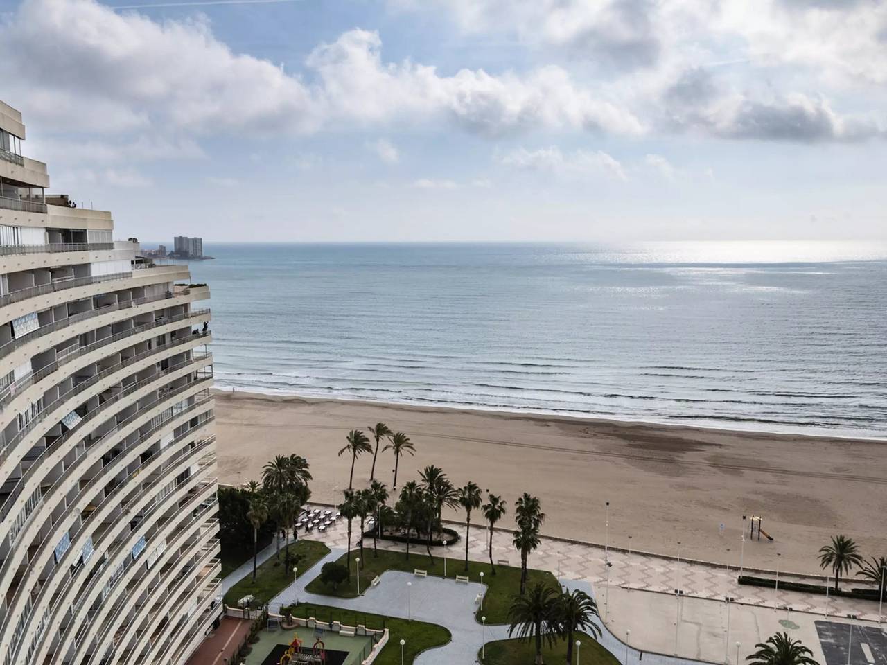 Apartamento entero, 3 estancias 6 personas in Cullera, Costa de Valencia