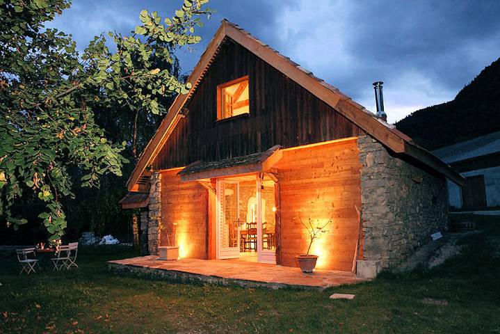 Chalet pour 6 personnes, avec piscine et sauna ainsi que terrasse et jardin dans le Vercors - 4