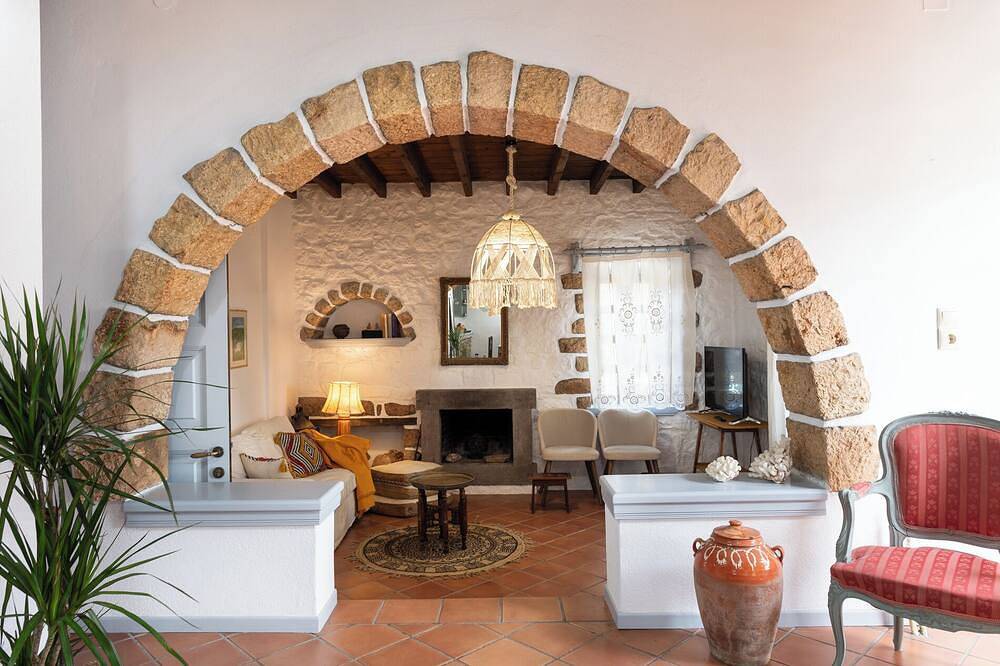 Pool Villa for 10 people next to the beach and the city center in Skala (Patmos), Dodecanese